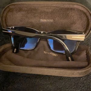 Polorized AUTHENTIC Tom Ford sunglasses